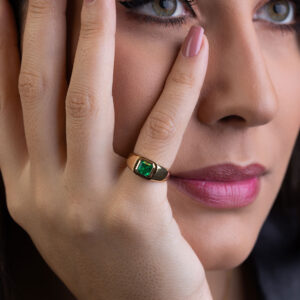 Anel Emerald